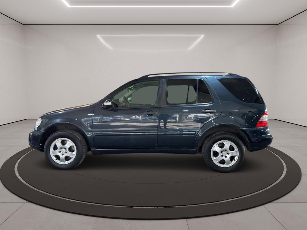 Mercedes-Benz ML 270