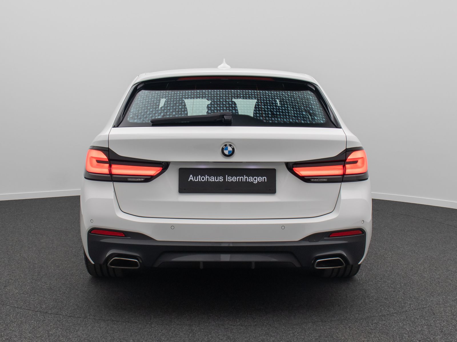 Fahrzeugabbildung BMW 530i M Sport Stop&Go Alarm DAB Komfort HiFi 18"