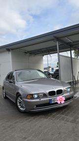 BMW E39 525 i TÜV neue Automatik Schiebedach - BMW 525 in Bremen