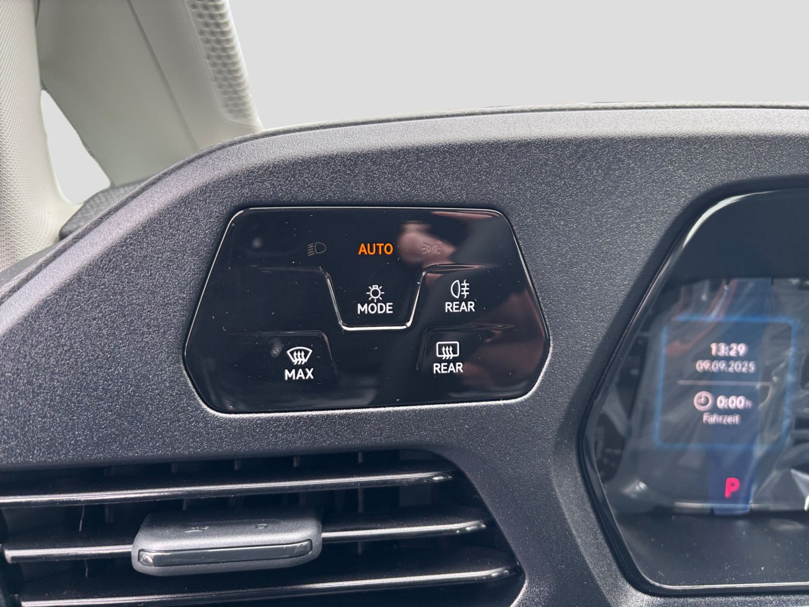 Volkswagen Caddy Maxi - Bild 13