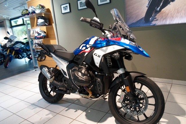 Fahrzeugabbildung BMW R1300GS Style Trophy mit Enduroschmiederäder