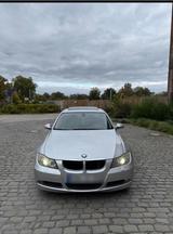 BMW Bmw e90 318D *Xenon*PDC*Standheizung *Klim... - BMW 318 aus 2006: 318d