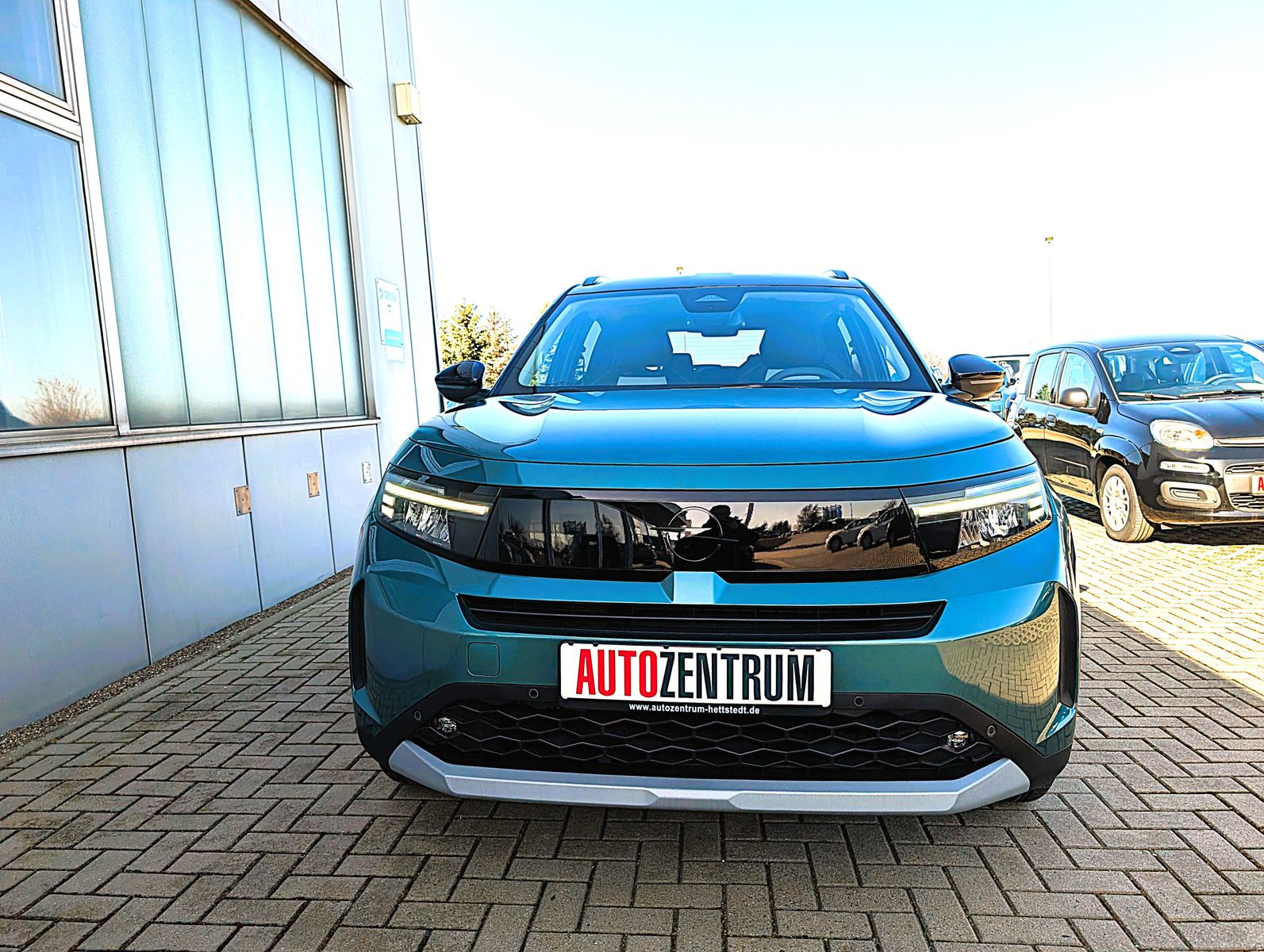 Fahrzeugabbildung Opel Frontera GS Hybrid 145PS Automatik 7-SITZE -25%