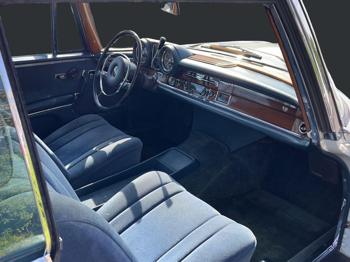 Mercedes-Benz 280 SEC Coupe-seltene Farbe*Blaues Velour*