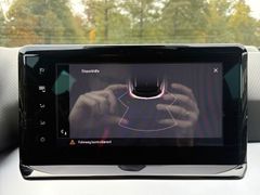 Fahrzeugabbildung Seat Arona FR 1.0 TSI 116 PS Navi Sitzh LED Alu PDC