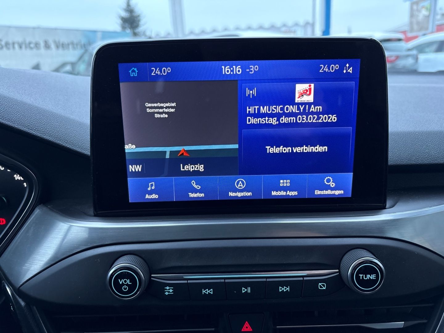 Fahrzeugabbildung Ford Focus Turnier Titanium VerkehrszeichenERK Kamera