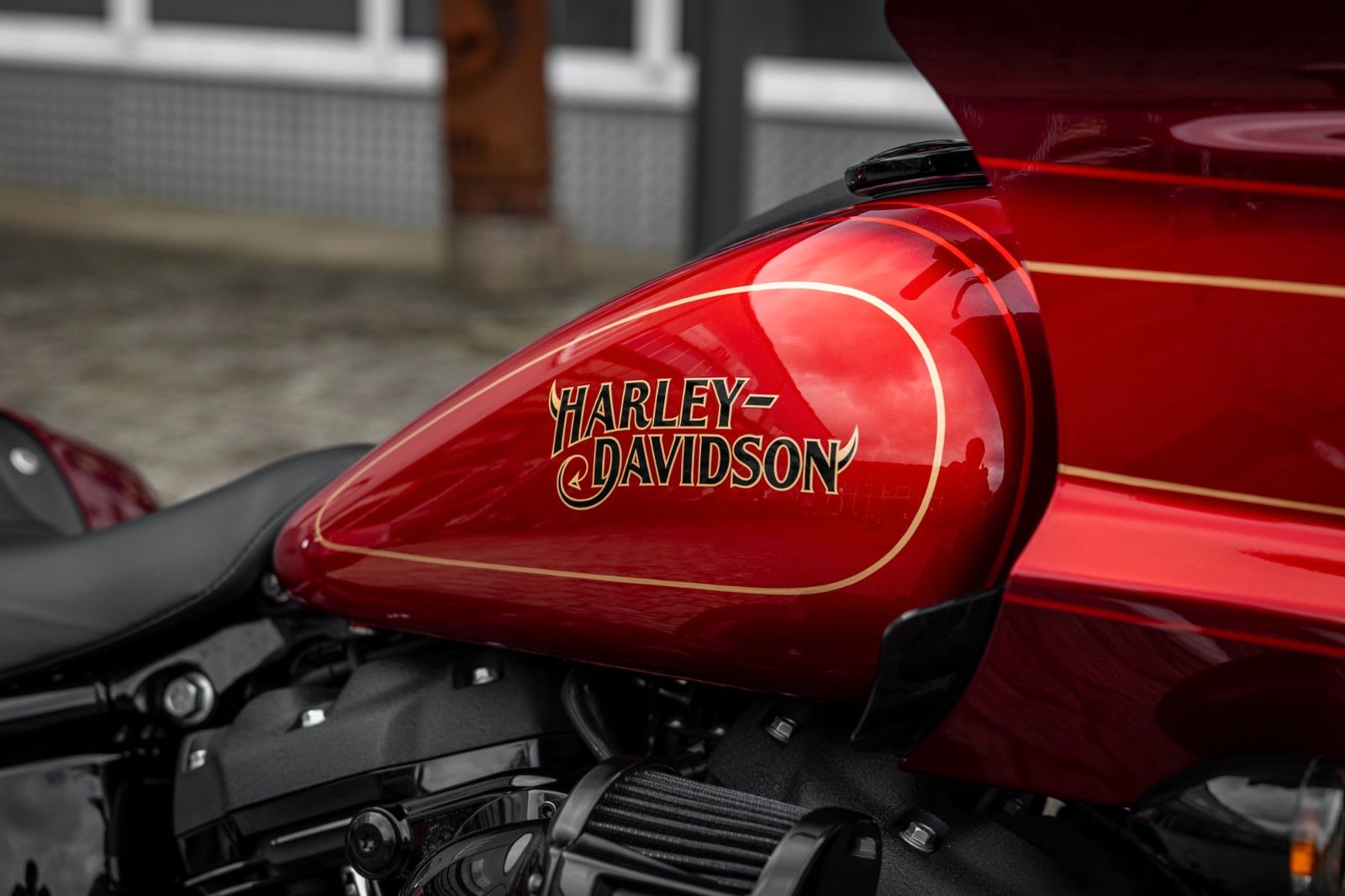 Fahrzeugabbildung Harley-Davidson FXLRST LOW RIDER ST 117 - EL DIABLO Nr. 359/1500