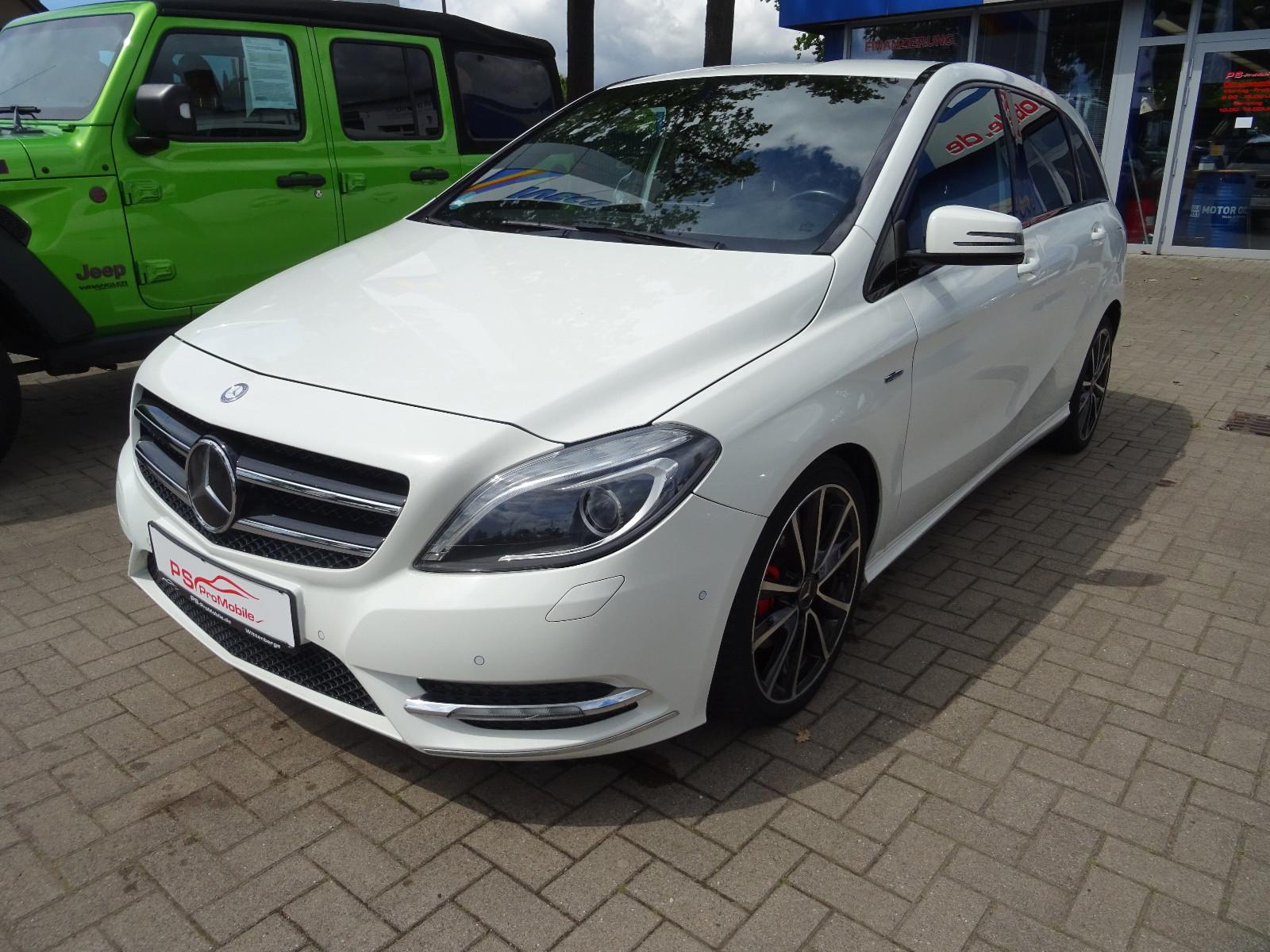 Mercedes-Benz B 180 Night Paket-Xenon-Navi-Bluet.-SHz-Tempom