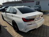 BMW 320 d Lim. M Sport *NAVI*LED*SHADOW*UNI* - BMW 3er Reihe: Weiß