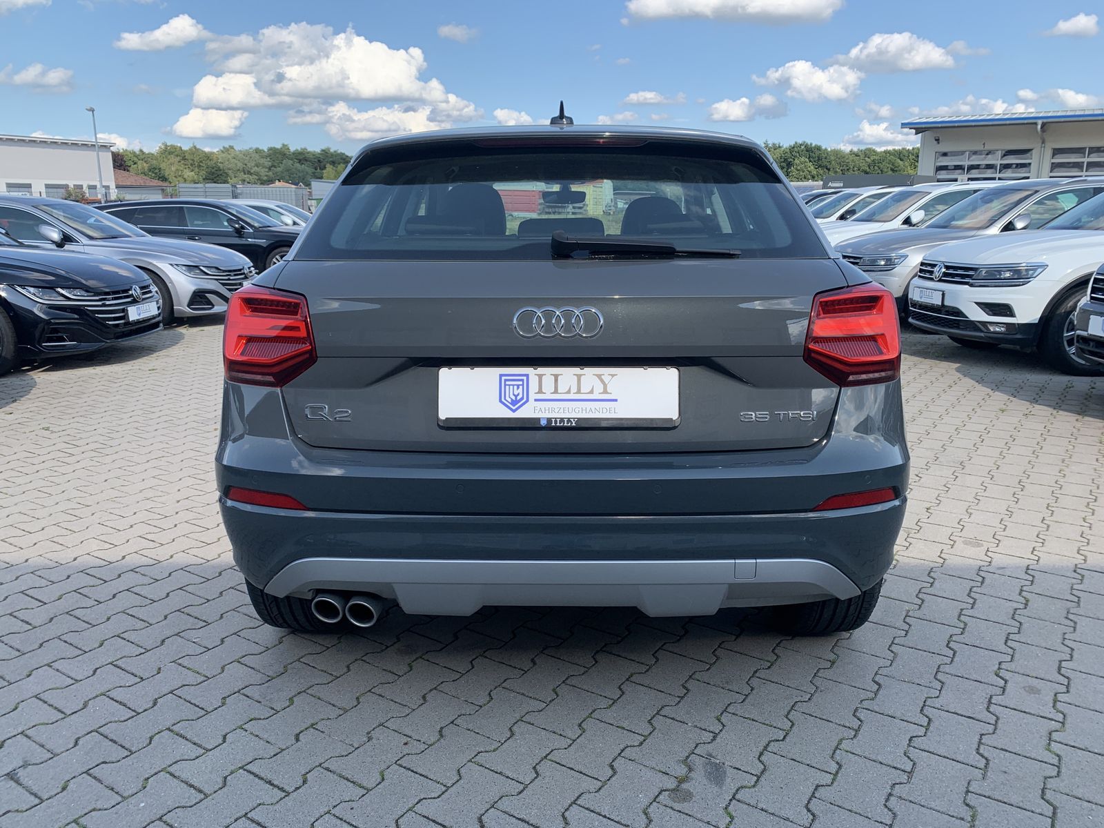 Fahrzeugabbildung Audi Q2 35 TFSI*Sport*Leder*LED*PDC*Klima*Navi*