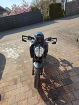 KTM Duke 125 - KTM 125