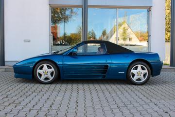 صورة 8 لـ 1995 Ferrari 348