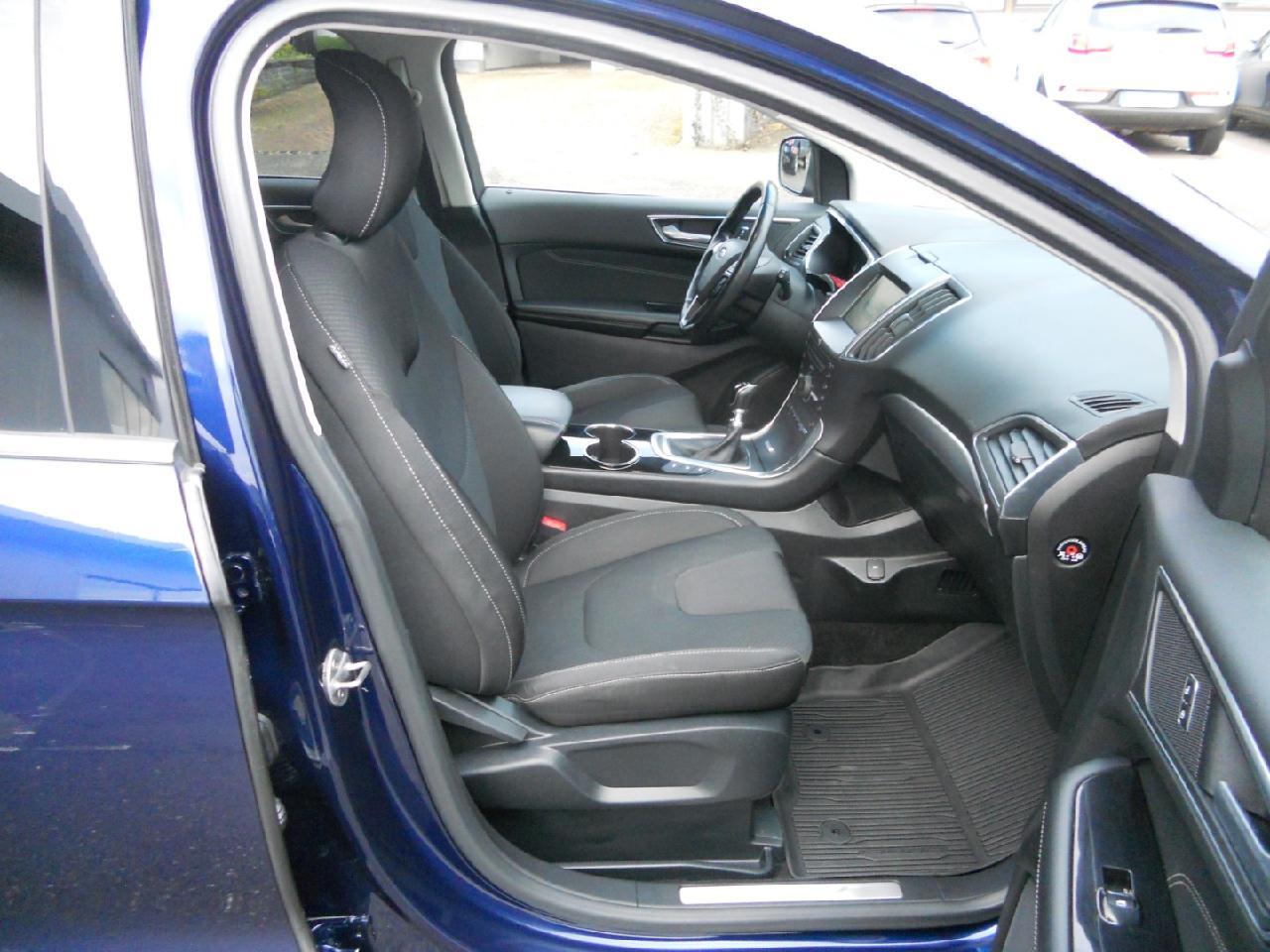 Ford Edge Titanium 4x4