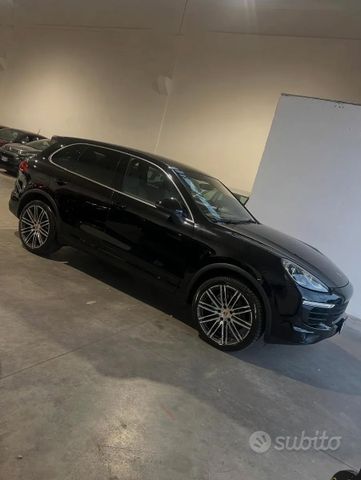 PORSCHE Porsche Cayenne