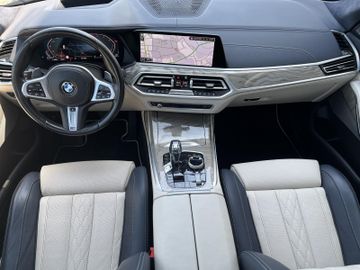 BMW X7 - 10