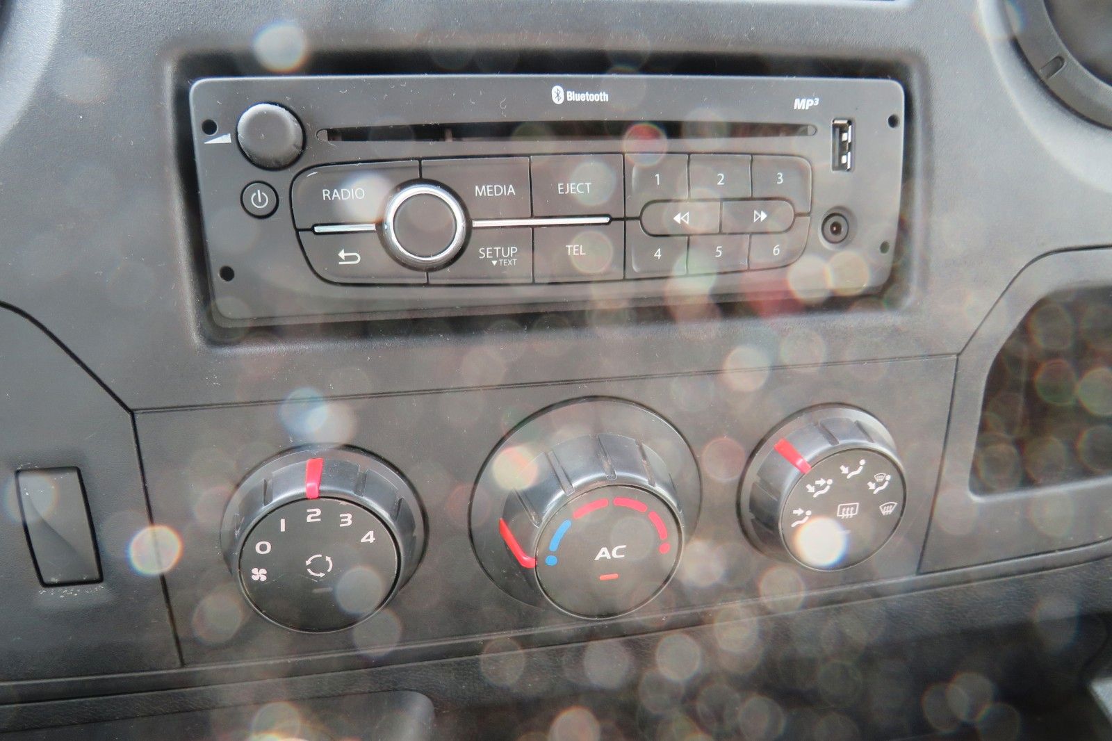 Fahrzeugabbildung Renault Master III Kasten L2H2 HKa 3,5t