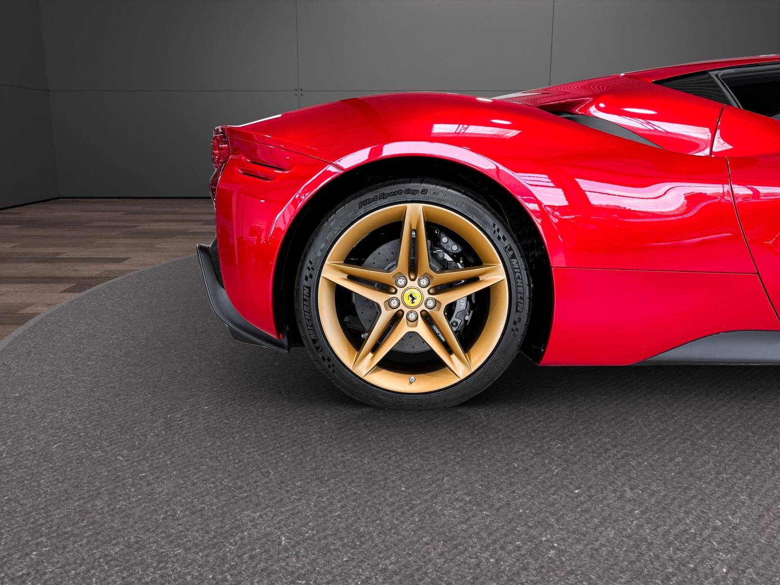 Ferrari SF90 SF90 Stradale