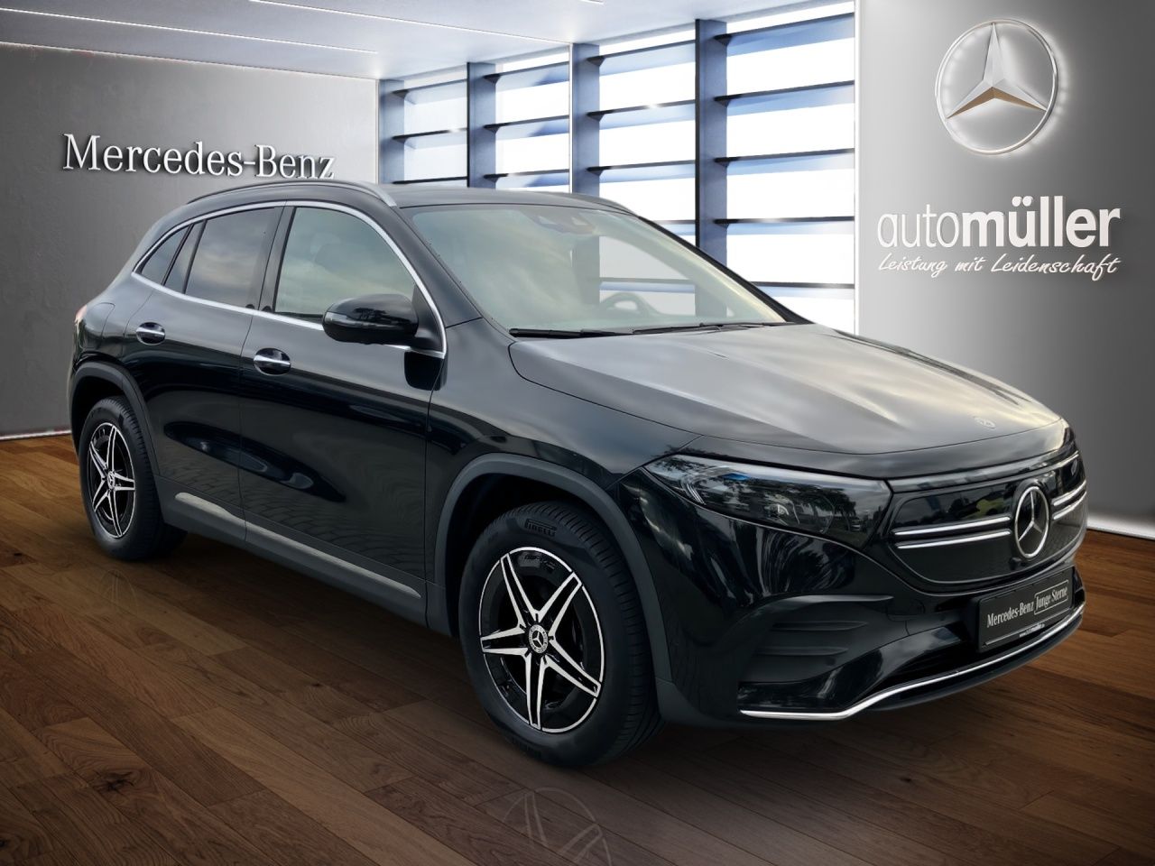 Fahrzeugabbildung Mercedes-Benz EQA 350 4M BONUS+AMG+AHK+PANO+BUR+MEM+360+DISTR+