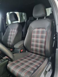 Fahrzeugabbildung Volkswagen Golf VII GTI Performance DSG NAVI LED Virtual