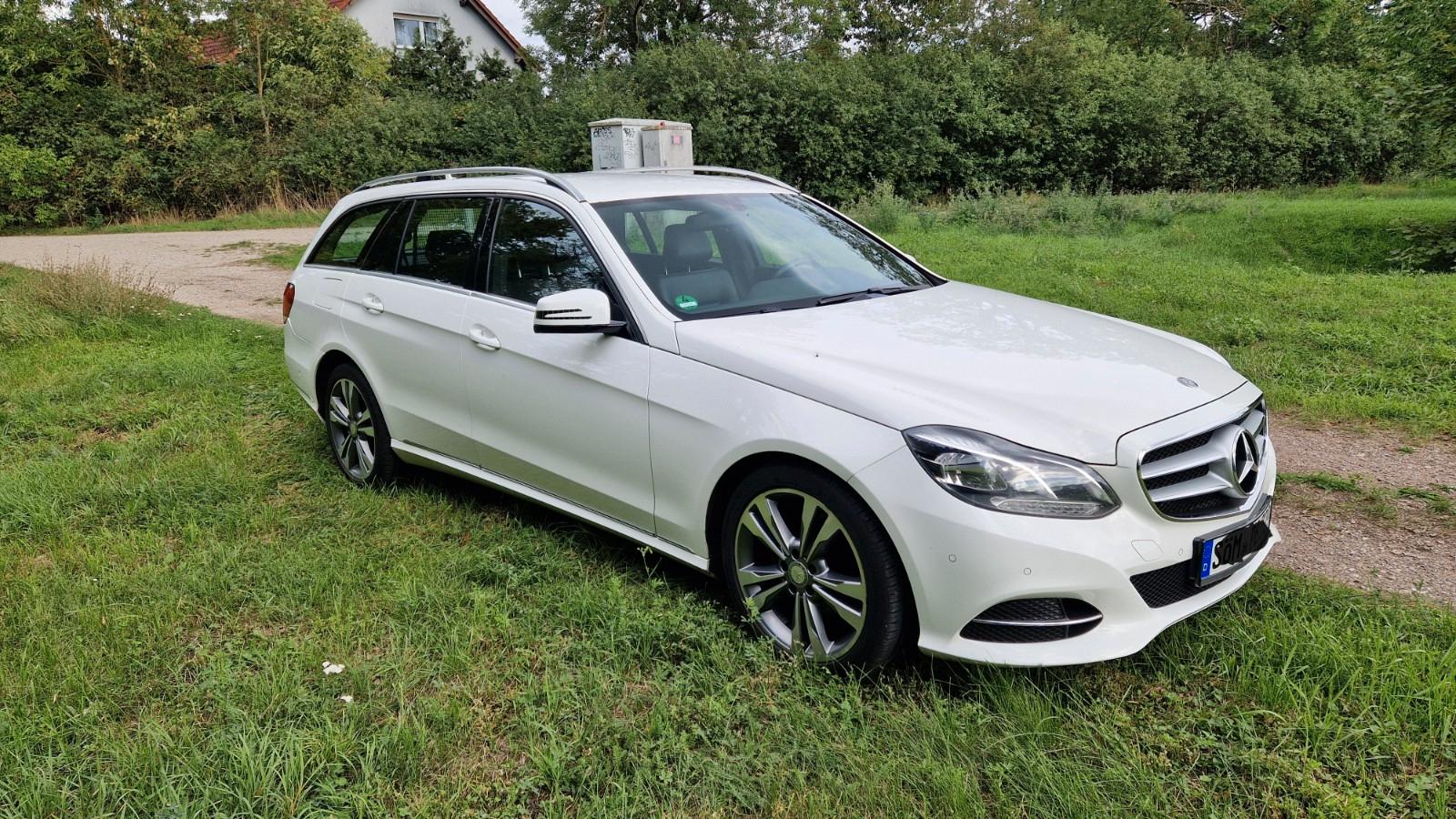 Mercedes-Benz E 220 CDI T-Modell TÜV neu