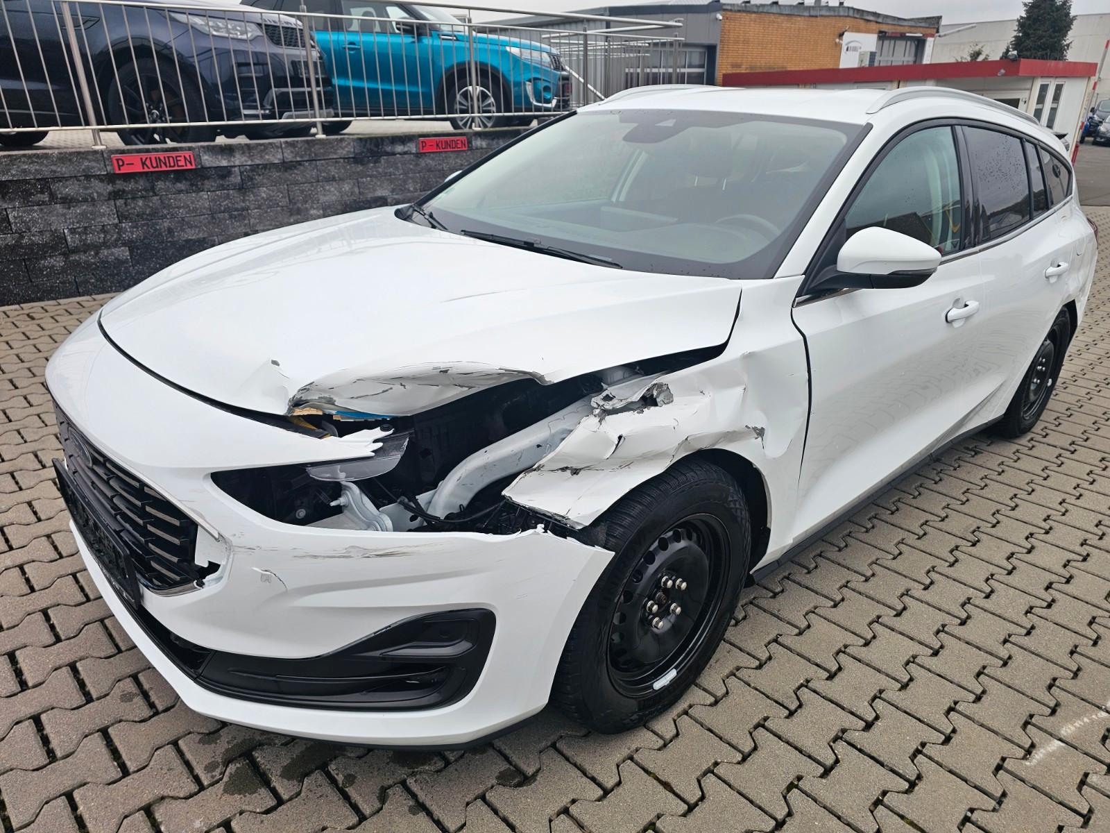 Ford Focus Turnier Titanium X