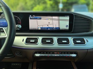 Mercedes GLE 300 - 7