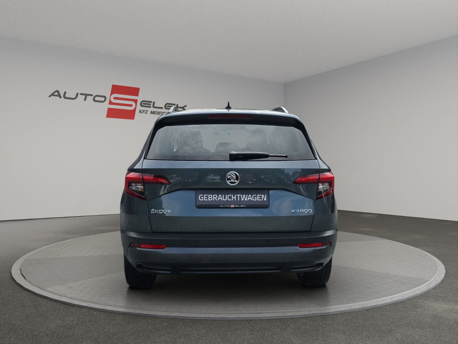 Fahrzeugabbildung SKODA Karoq Ambition Apple CarPlay