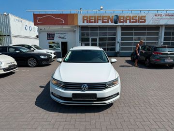 Volkswagen Passat Variant - 2