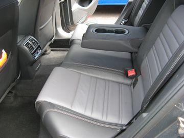 Volkswagen Passat Variant - 8