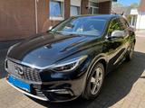Infiniti Q30 1.6t - - Infiniti Q30 aus 2016