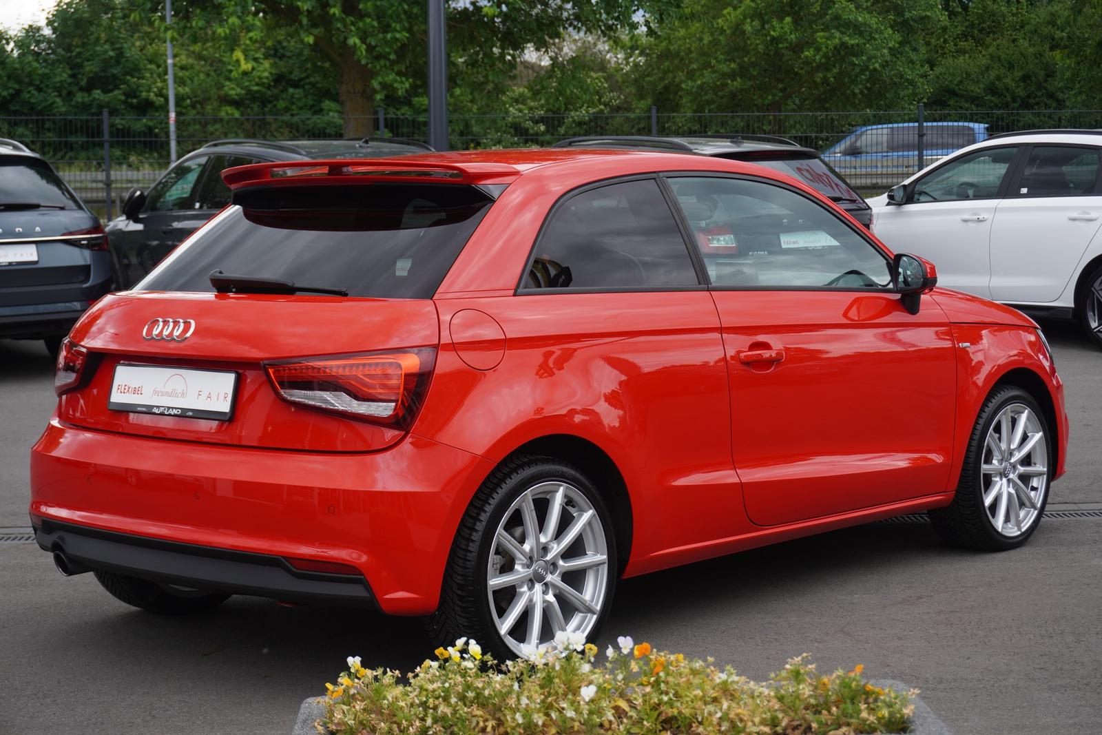 Audi A1 1.0 TFSI ultra sport Bi-Xenon Bose PDC USB