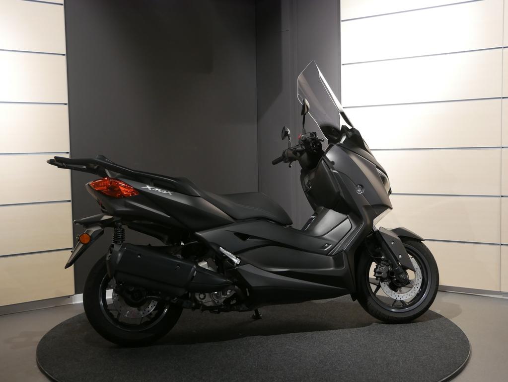 Yamaha XMAX 300 