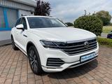 Volkswagen Touareg 3.0 V6 TDI Elegance 4Motion ACC AHK HUD - Volkswagen Touareg in Hagen
