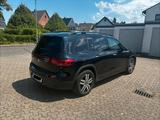 Mercedes-Benz EQB 250 Progressive/Advanced+/TÜV 08/27/LED  - schwarze Mercedes-Benz EQB