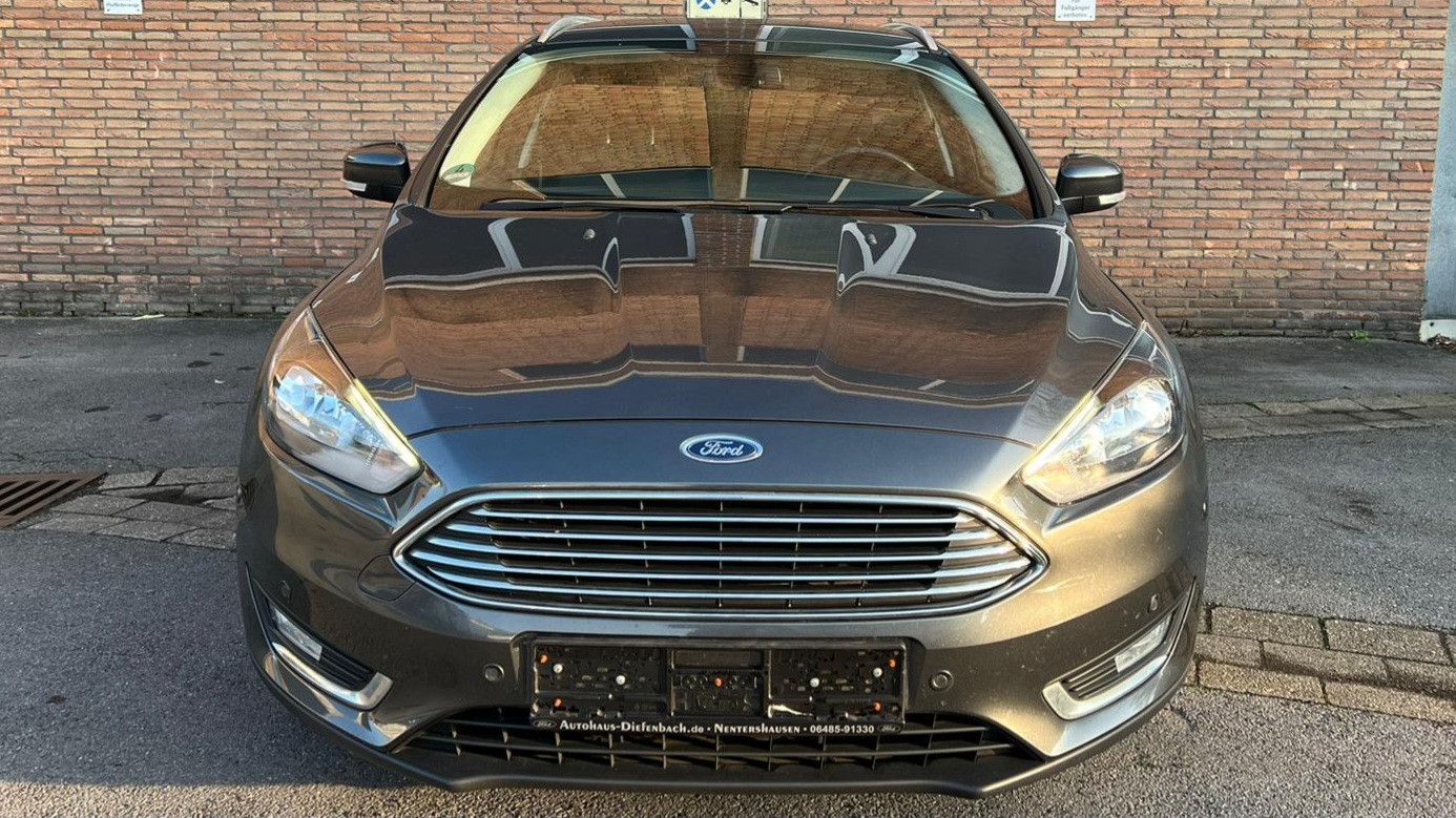FORD Focus Turnier Titanium selbst Parkassistent