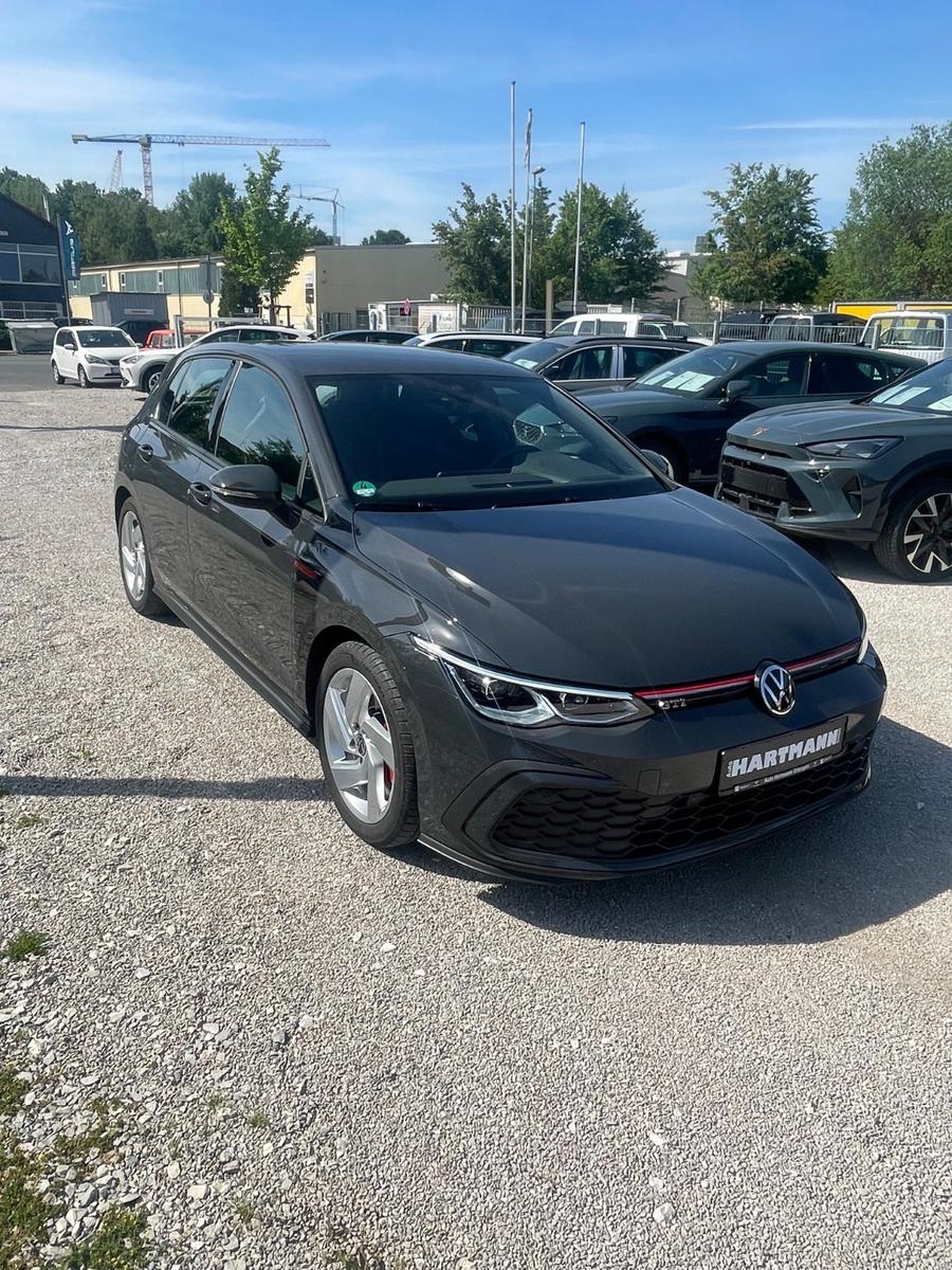 Volkswagen Golf VIII Lim. GTI, LED, DSG