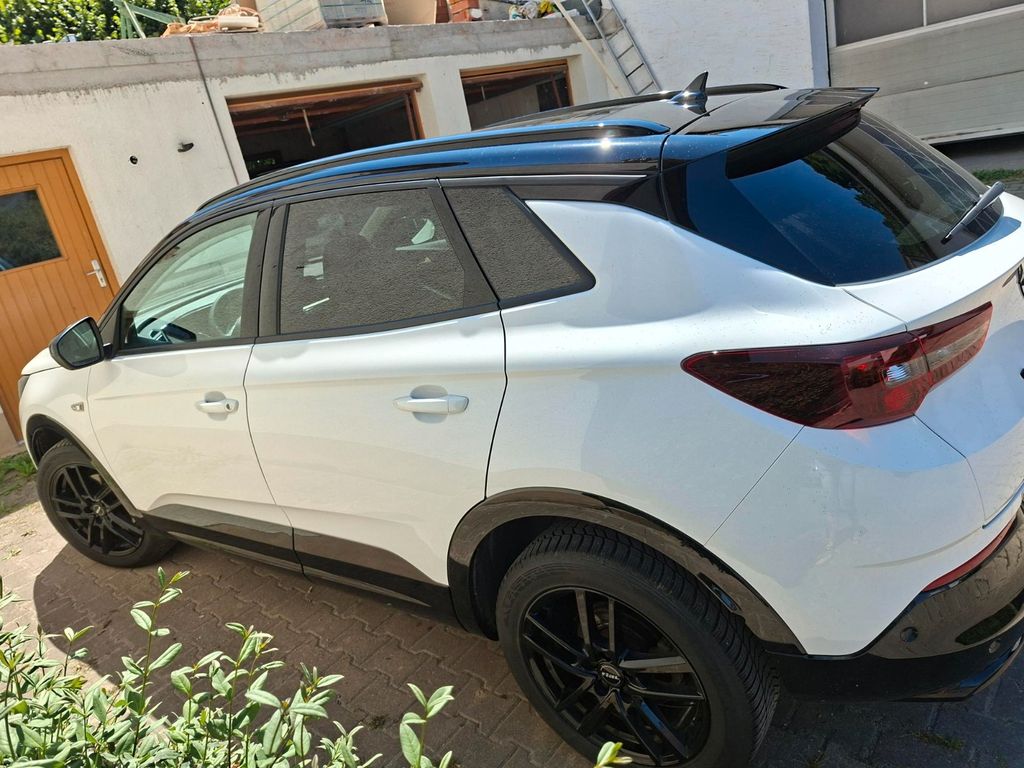 Image of Opel Grandland (X)