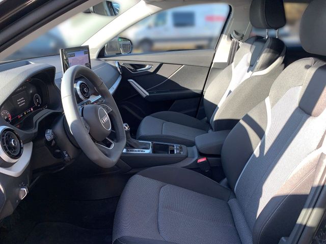 Q2 35 TFSI ADVANCED LED+AHK+KAMERA+MMI NAVI+VCP+