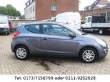 Hyundai i20 blue Drive 1.4 CRDI Euro 5   98 g/km co2 - Hyundai i20 Gebrauchtwagen in Duisburg