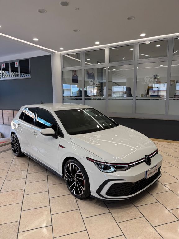 Image of Volkswagen Golf