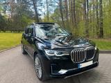 BMW  xDrive40i  1Hand /72000km/Laser - BMW X7 von privat