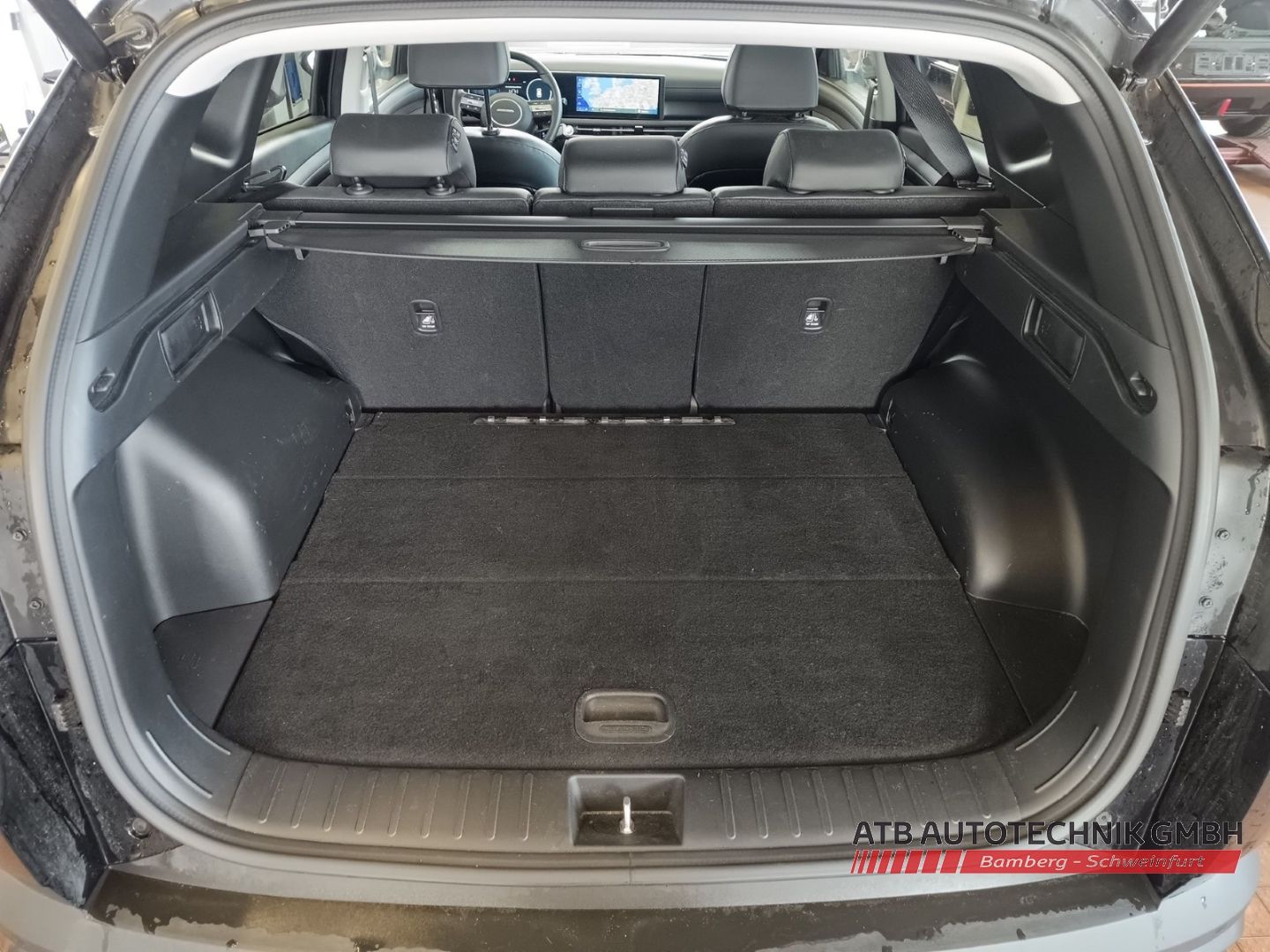 Fahrzeugabbildung Hyundai Tucson Trend 1.6 T-GDi PHEV 4WD Navi El. Heckkla