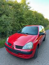 Renault Clio II Campus *2.HAND*SCHECKHEFT*... - Renault Clio aus 2006: Campus
