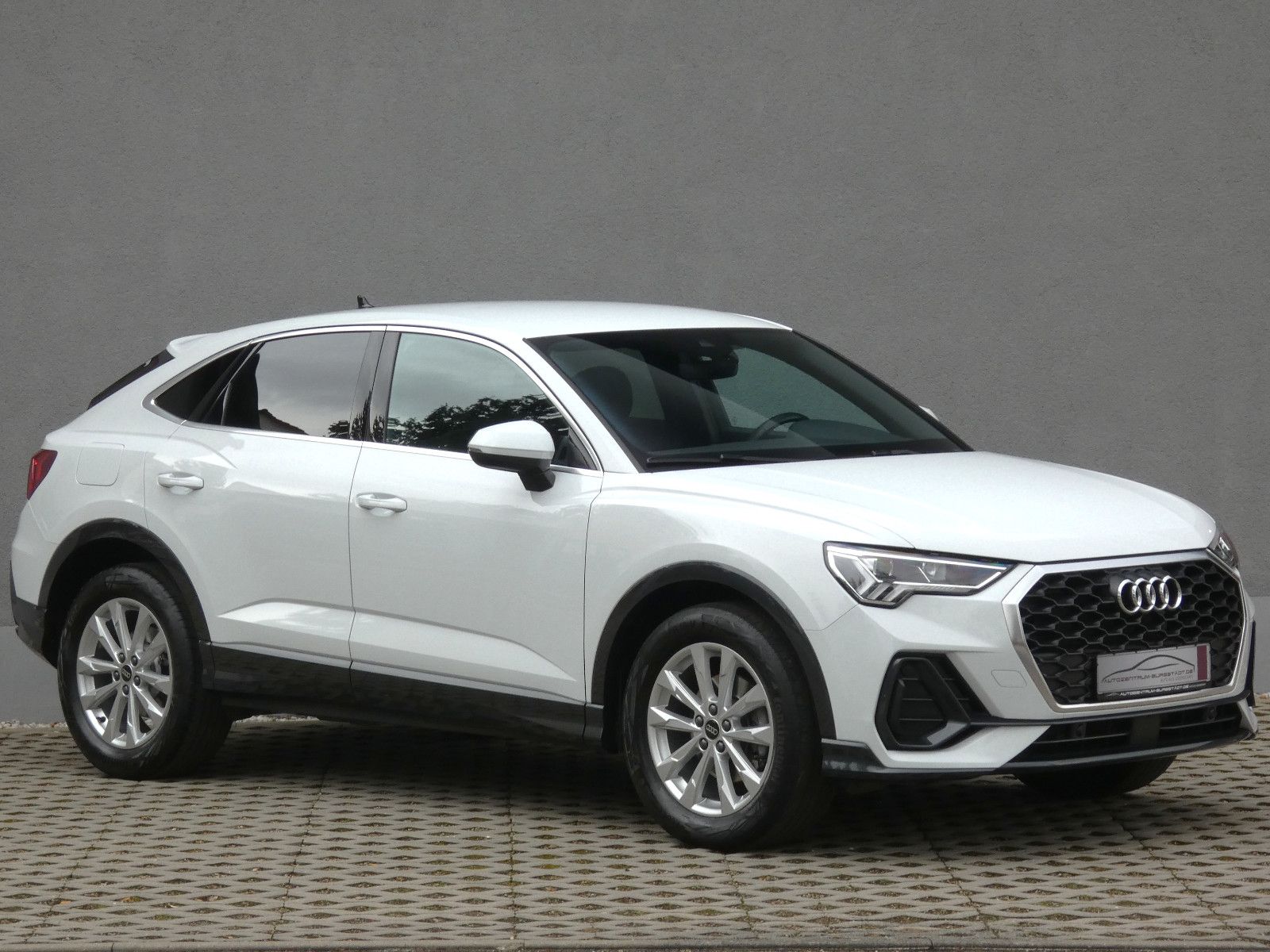 Audi Q3 Sportback 35 TDI S-tronic/Business/LEDdyn/18" foto 3