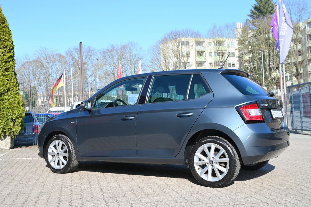 SKODA Fabia 1.0 TSI Clever Klima Navi PD Sitzh CarPlay SKODA Fabia 1.0 TSI Clever Klima Navi PD Sitzh CarPlay