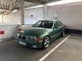 BMW E36 318i - BMW 318: E36