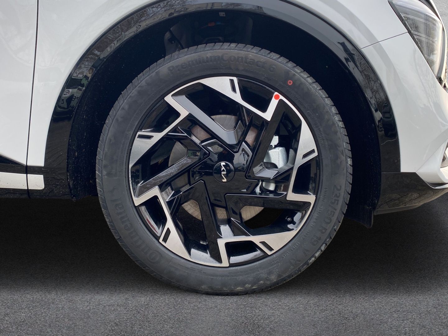 Fahrzeugabbildung Kia Sportage GT-LINE 4WD 1.6 T-GDI MILD-HYBRID *SOUN