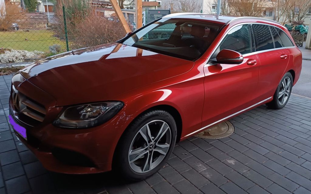 Image of Mercedes-Benz C 180