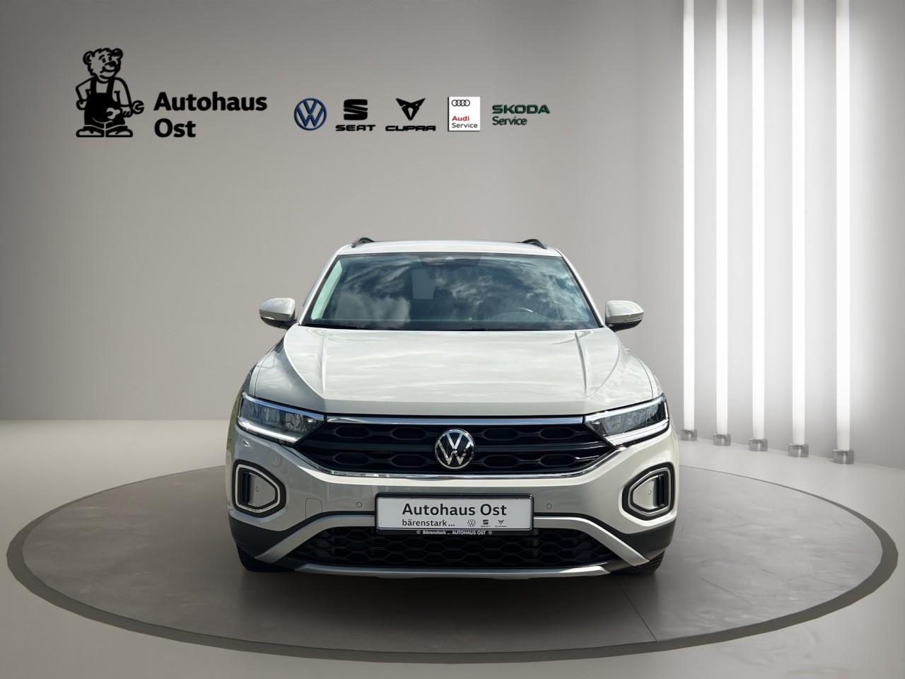 Volkswagen T-Roc Move 1.5 TSI Klima Navi Einparkhilfe