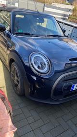 MINI 1 von 999 Edition Cooper S Cabrio